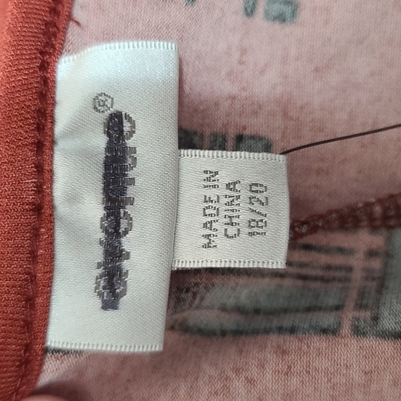 NWT Avenue Womens Blouse Rust/Blk V-neck Stretch Comfort Size 18/20 - Picture 5 of 9